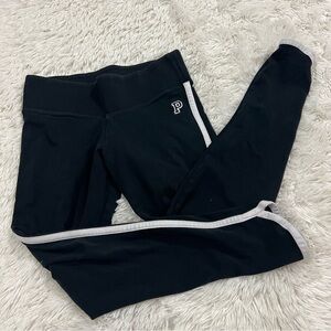 PINK Victoria’s Secret cropped leggings size small